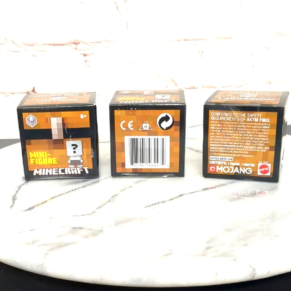 Minecraft Mini Figures Chest Series 2 Grey (3) Pack.